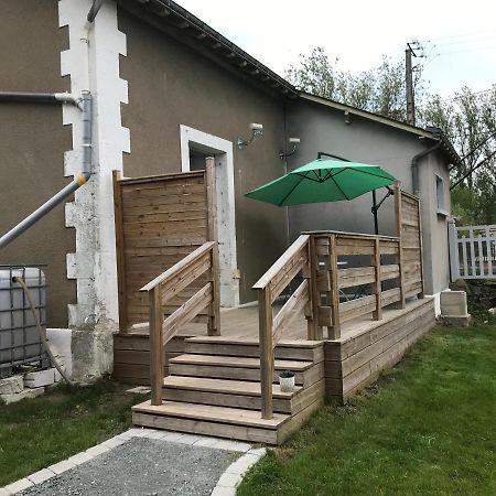 Logement T2-Rue-Maisonnette Sncf-阿姆博斯 外观 照片