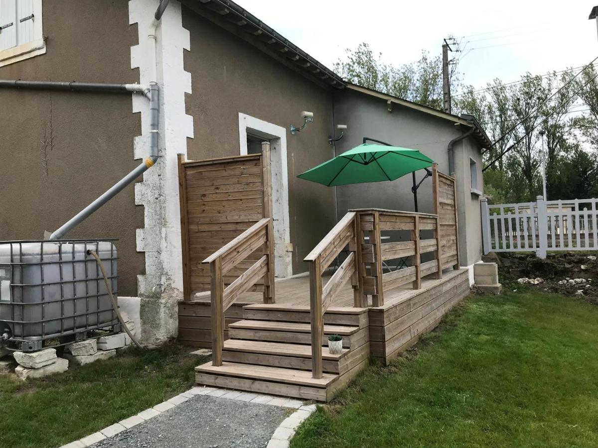 Logement T2-Rue-Maisonnette Sncf-阿姆博斯 外观 照片